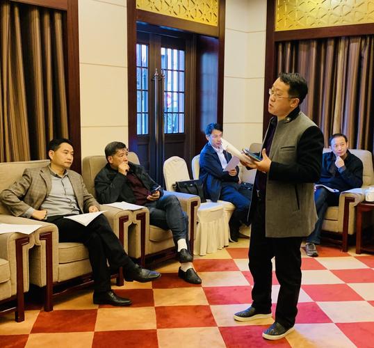 江苏家政:为企业定标准 促管理上规矩【《员工制家政服务企业管理规范